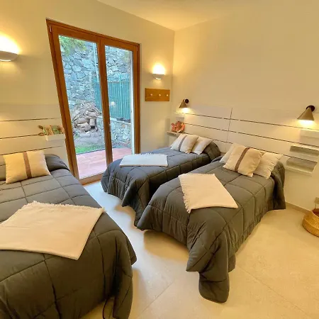 Villa Cokkinis With Garden Overlooking The Sea
