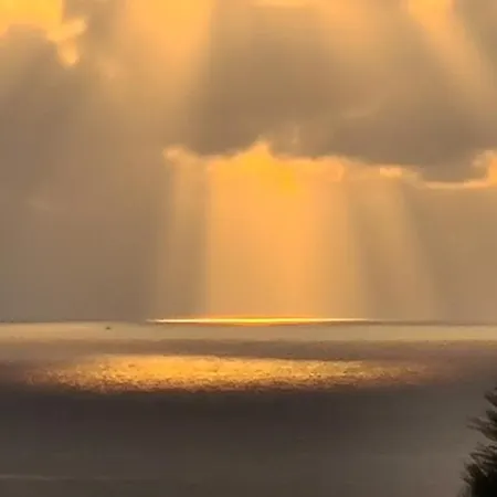 Cokkinis Fronte Mare Con Ampio Giardino Villa