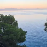 Villa Cokkinis Fronte Mare Con Ampio Giardino *